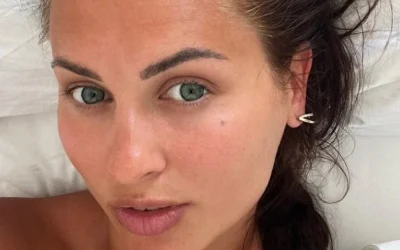 Agnė Kulitaitė skaito Gomora.lt