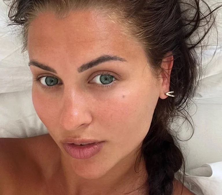 Agnė Kulitaitė skaito Gomora.lt